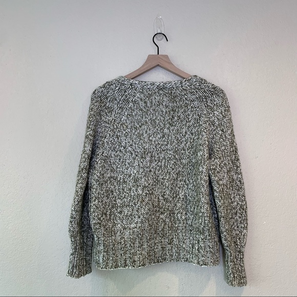 Zara Green White Long Sleeve Knit V Neck Sweater Small - Picture 2 of 10